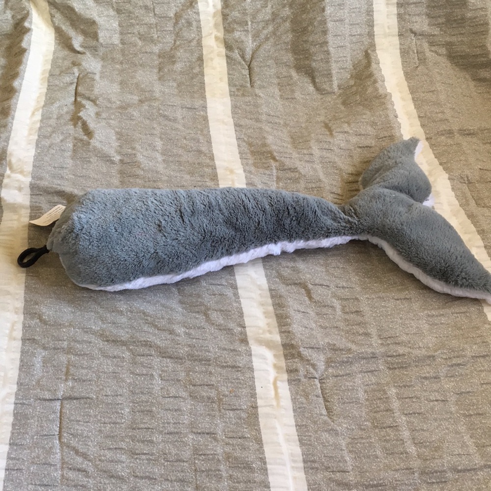🐬IDEAL TOYS DIRECT Clip on whale’s tail, white and grey